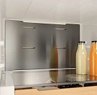 Задняя панель из нержавеющей стали