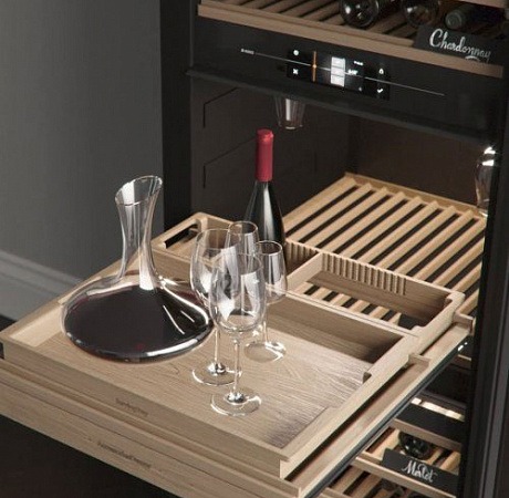 Зона подачи